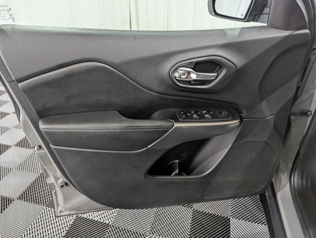 2020 Jeep Cherokee Latitude Plus 4x4