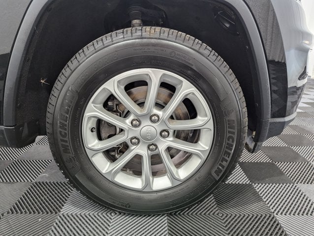 2021 Jeep Grand Cherokee Laredo E 4x4