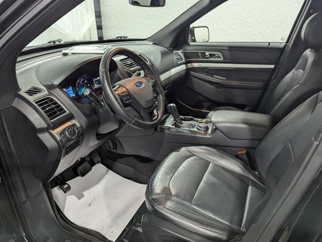 2017 Ford Explorer XLT 4x4