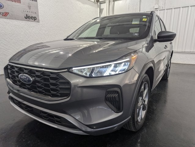2023 Ford Escape ST-Line AWD
