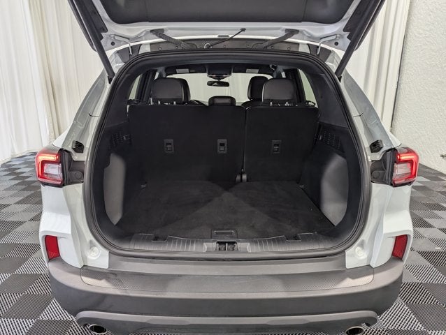 2025 Ford Escape ST-Line Select AWD