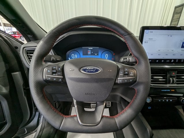 2023 Ford Escape ST-Line Select AWD