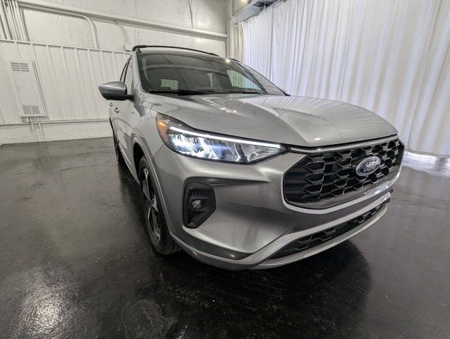2023 Ford Escape ST-Line Select AWD