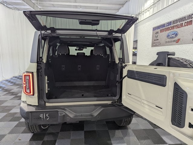 2026 Ford Bronco Outer Banks 4x4