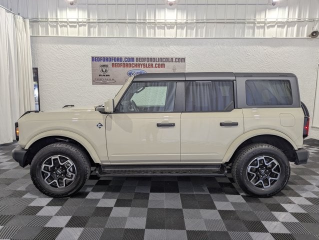 2026 Ford Bronco Outer Banks 4x4