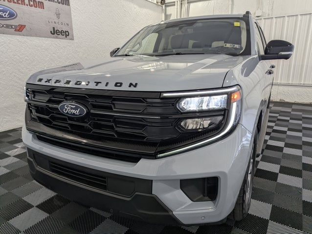 2025 Ford Expedition Max Active 4x4