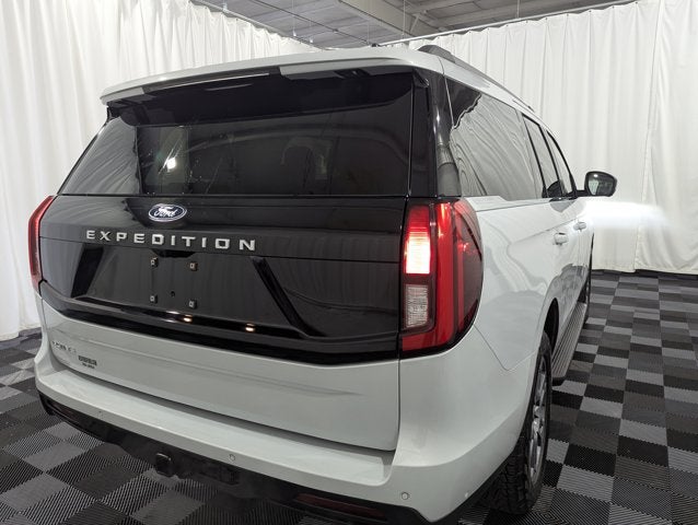 2025 Ford Expedition Active 4x4