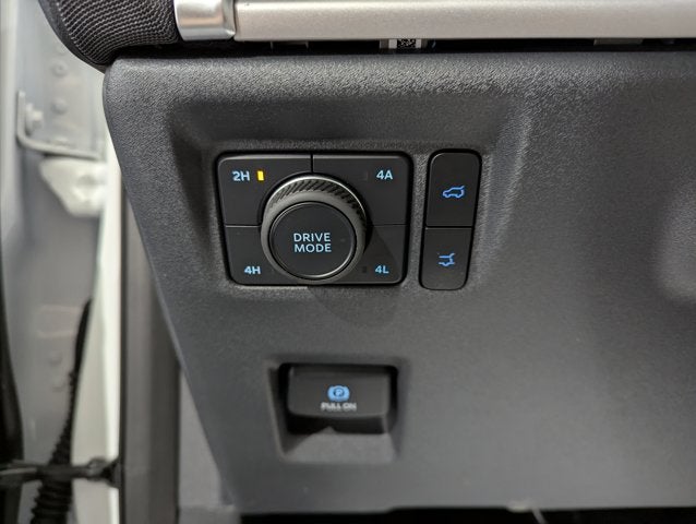 2025 Ford Expedition Active 4x4