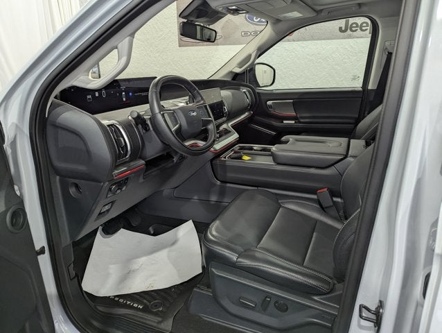 2025 Ford Expedition Platinum 4x4