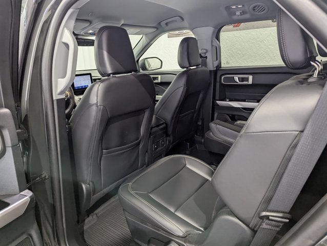 2024 Ford Explorer XLT 4x4