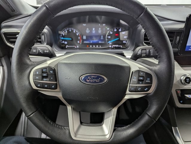 2024 Ford Explorer XLT 4x4