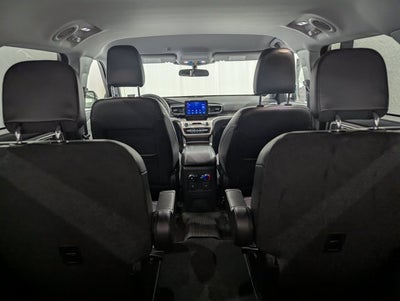 2024 Ford Explorer XLT 4x4