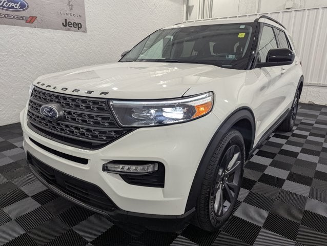 2024 Ford Explorer XLT 4x4