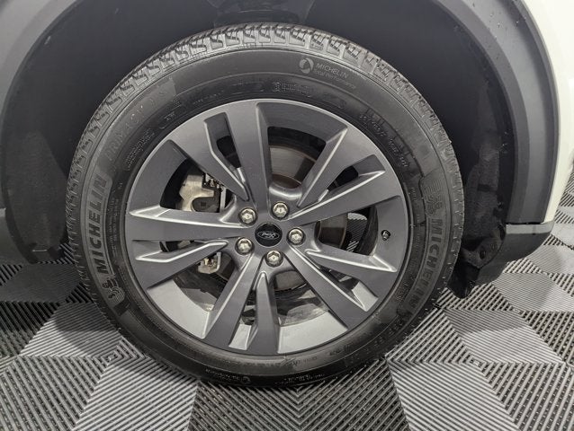 2024 Ford Explorer XLT 4x4