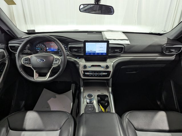 2024 Ford Explorer XLT 4x4