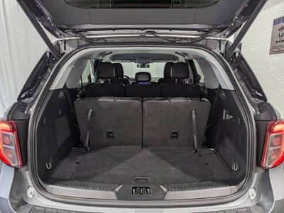 2023 Ford Explorer XLT 4x4