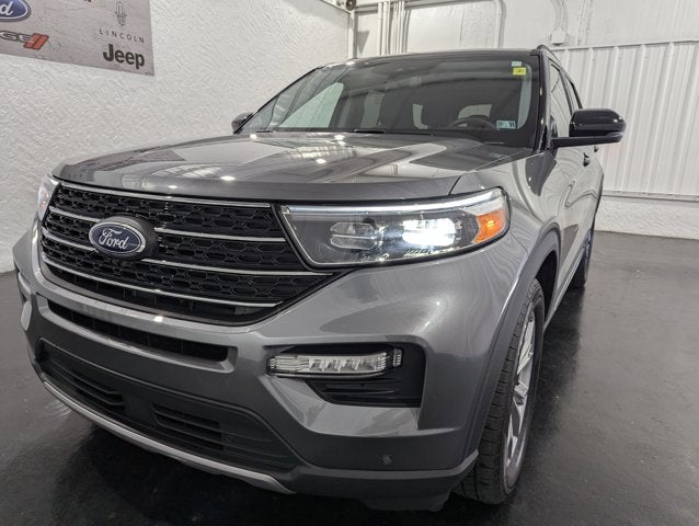 2023 Ford Explorer XLT 4x4
