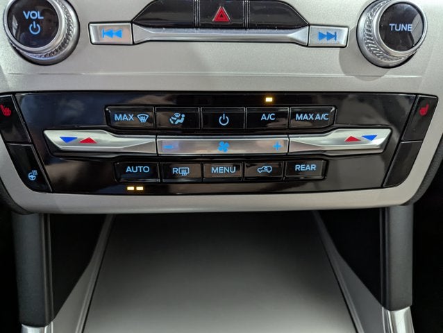 2022 Ford Explorer XLT 4x4