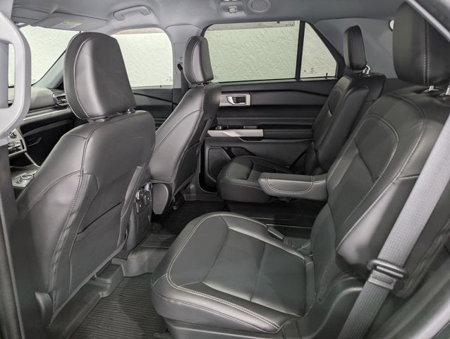2022 Ford Explorer XLT 4x4