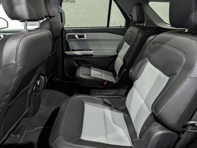 2024 Ford Explorer XLT 4x4