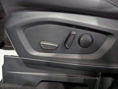 2024 Ford Explorer XLT 4x4