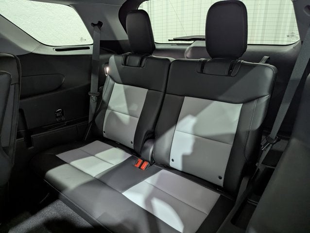 2024 Ford Explorer XLT 4x4