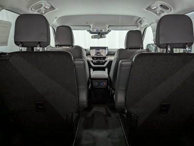 2026 Ford Explorer Active 4x4