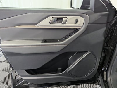 2025 Ford Explorer Active 4x4
