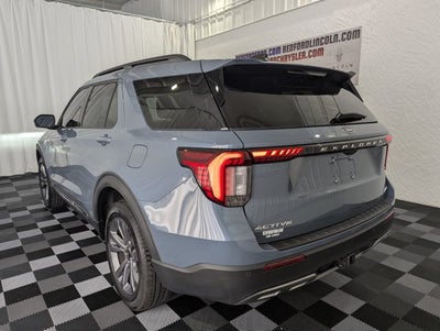 2025 Ford Explorer Active 4x4