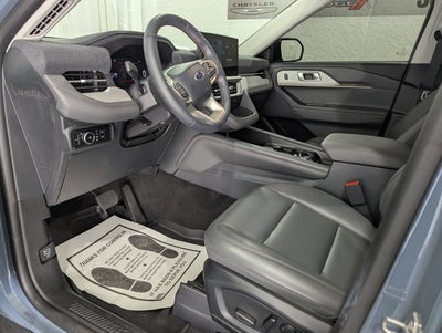 2025 Ford Explorer Active 4x4