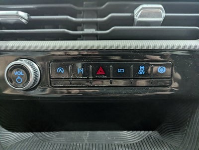 2025 Ford Explorer Active 4x4