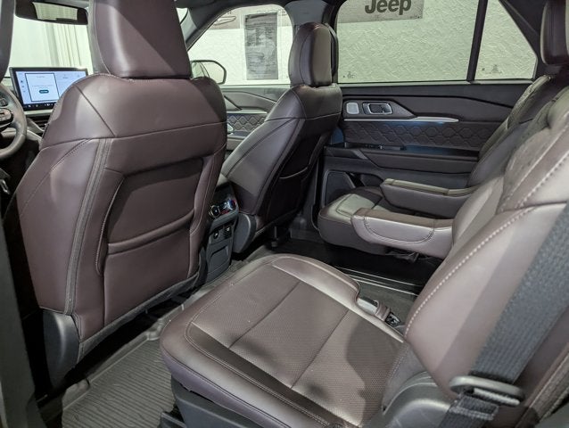 2026 Ford Explorer Platinum 4x4