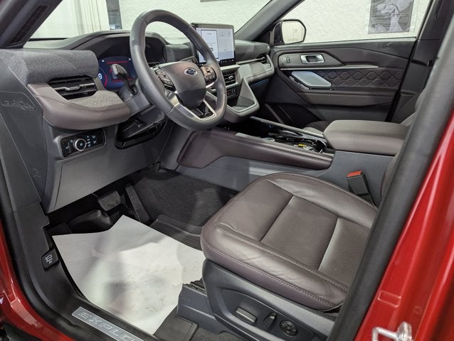 2026 Ford Explorer Platinum 4x4