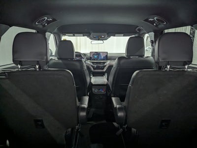 2025 Ford Explorer ST-Line 4x4