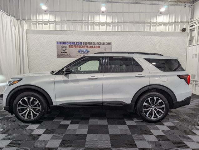 2026 Ford Explorer ST-Line 4x4