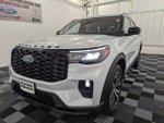 2026 Ford Explorer ST-Line 4x4