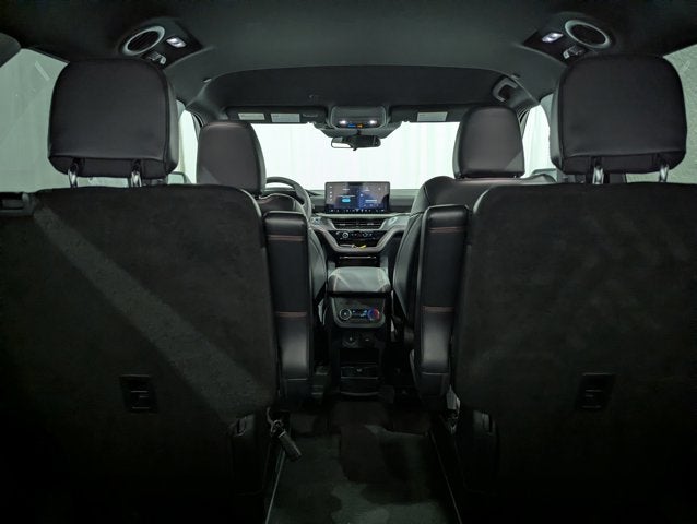 2025 Ford Explorer ST-Line 4x4