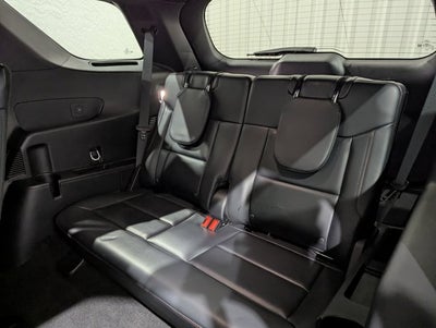 2025 Ford Explorer ST-Line 4x4