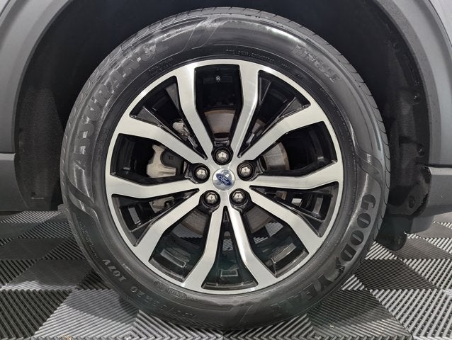2025 Ford Explorer ST-Line 4x4