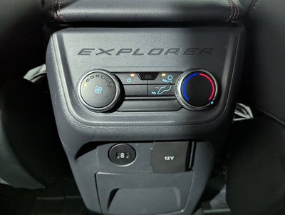 2025 Ford Explorer ST-Line 4x4