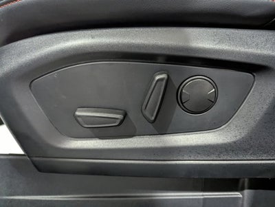 2025 Ford Explorer ST-Line 4x4