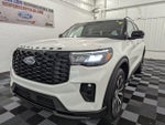 2025 Ford Explorer ST-Line 4x4
