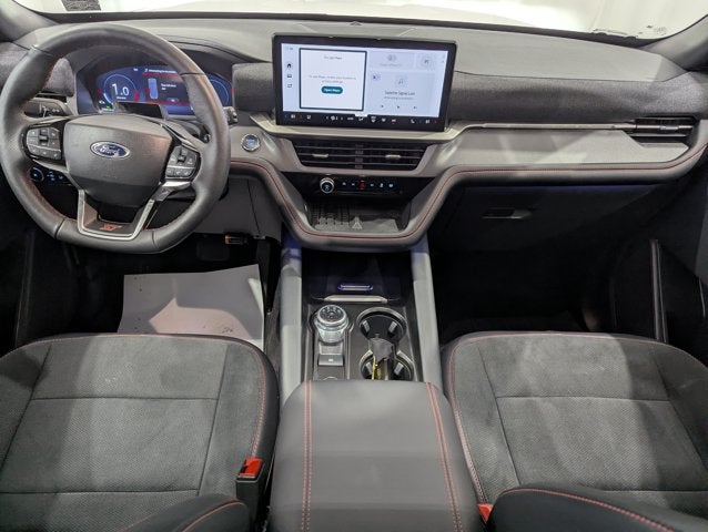 2025 Ford Explorer ST 4x4