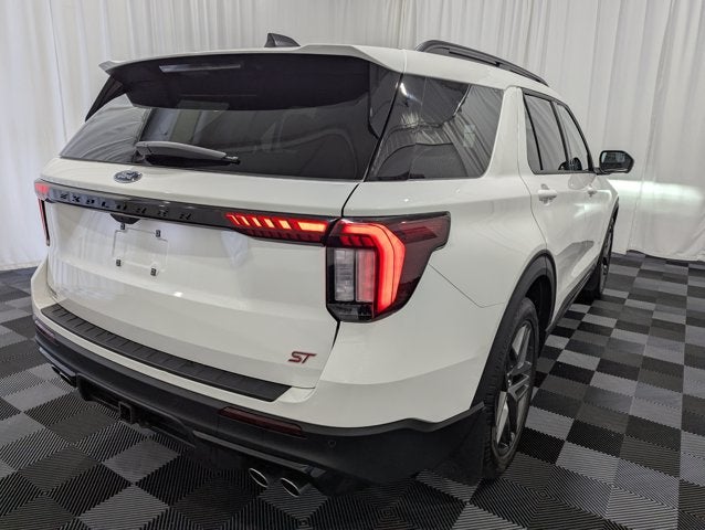 2025 Ford Explorer ST 4x4