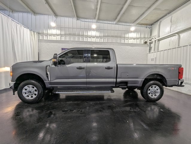 2023 Ford Super Duty F-250 SRW XLT