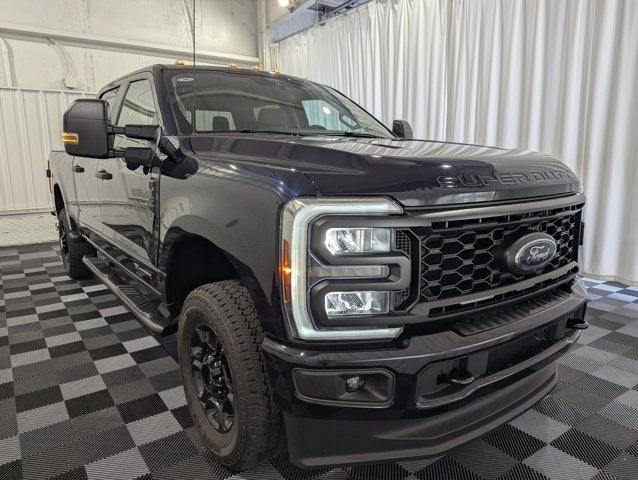 2024 Ford Super Duty F-350 SRW STX