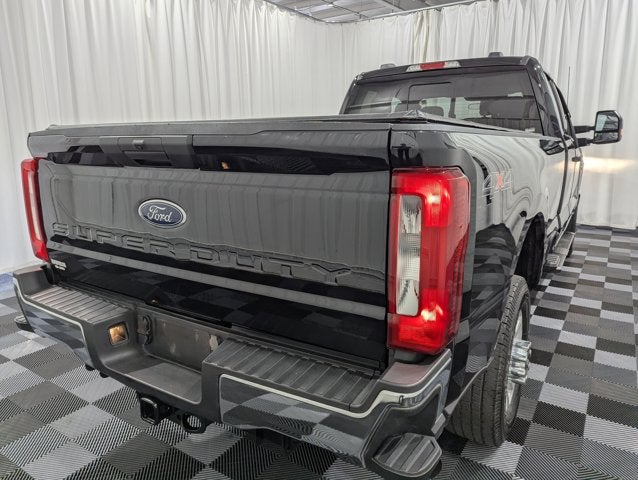 2024 Ford Super Duty F-350 SRW XLT
