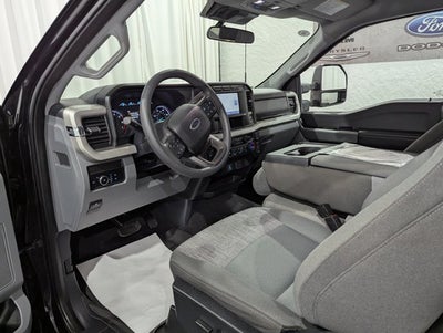 2024 Ford Super Duty F-350 SRW XLT