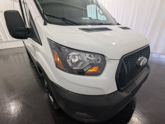 2023 Ford Transit Cargo Van Medium Roof RWD