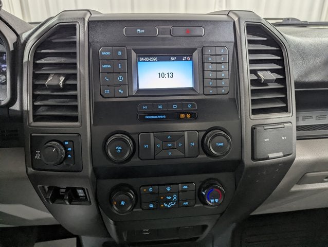 2022 Ford Super Duty F-350 SRW XL